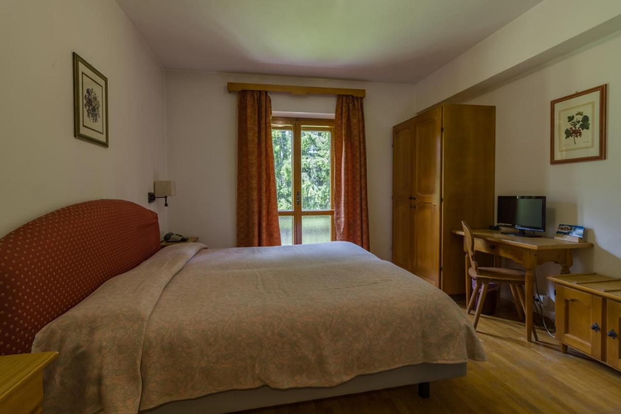 Hotel Villa Argentina Cortina dʼAmpezzo Cameră foto
